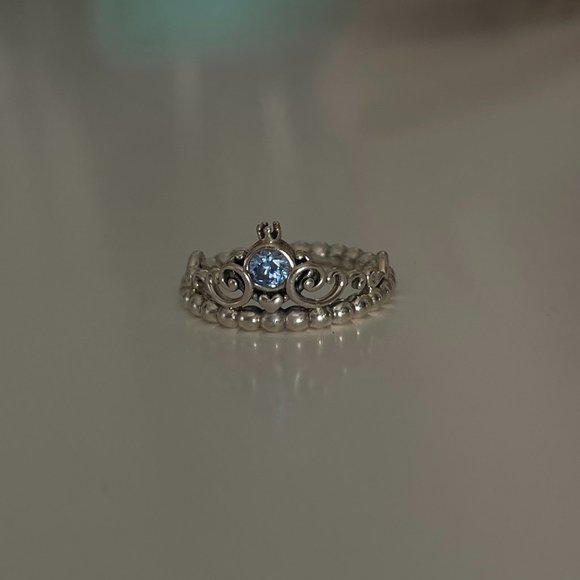 Pandora Disney Cinderella blue tiara ring - Picture 3 of 3